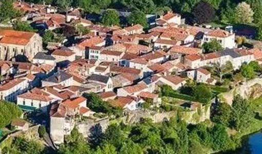 西区回乡建别墅为什么一定要选专业乡墅公司